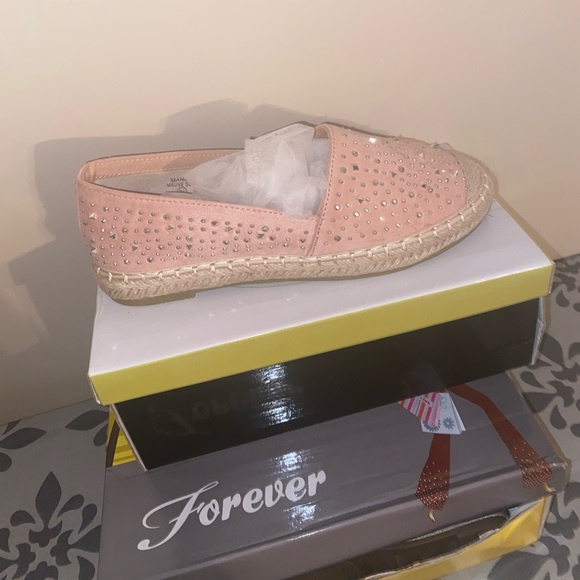 Summer Shoe Bundle - Picture 3 of 6